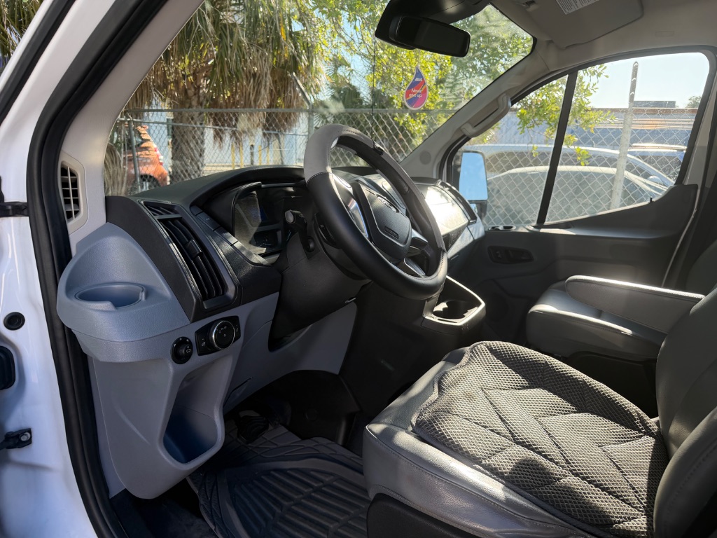 2016 Ford Transit Base - Photo 7